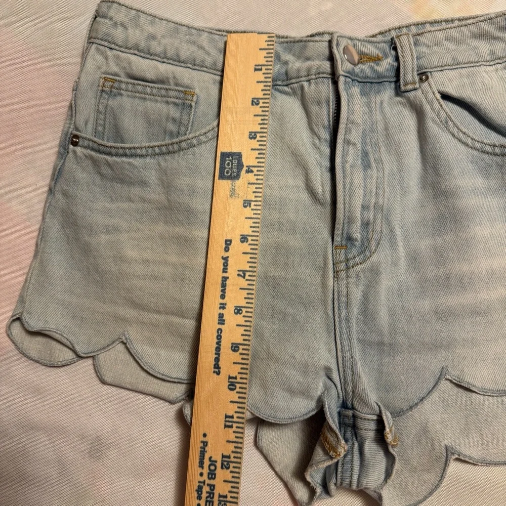 H&M Light Blue Denim Skirt with Scalloped‎ Edge